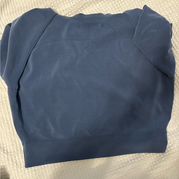 Lululemon softstreme perfectly oversized cropped crew 🍋 - Picture 4 of 4